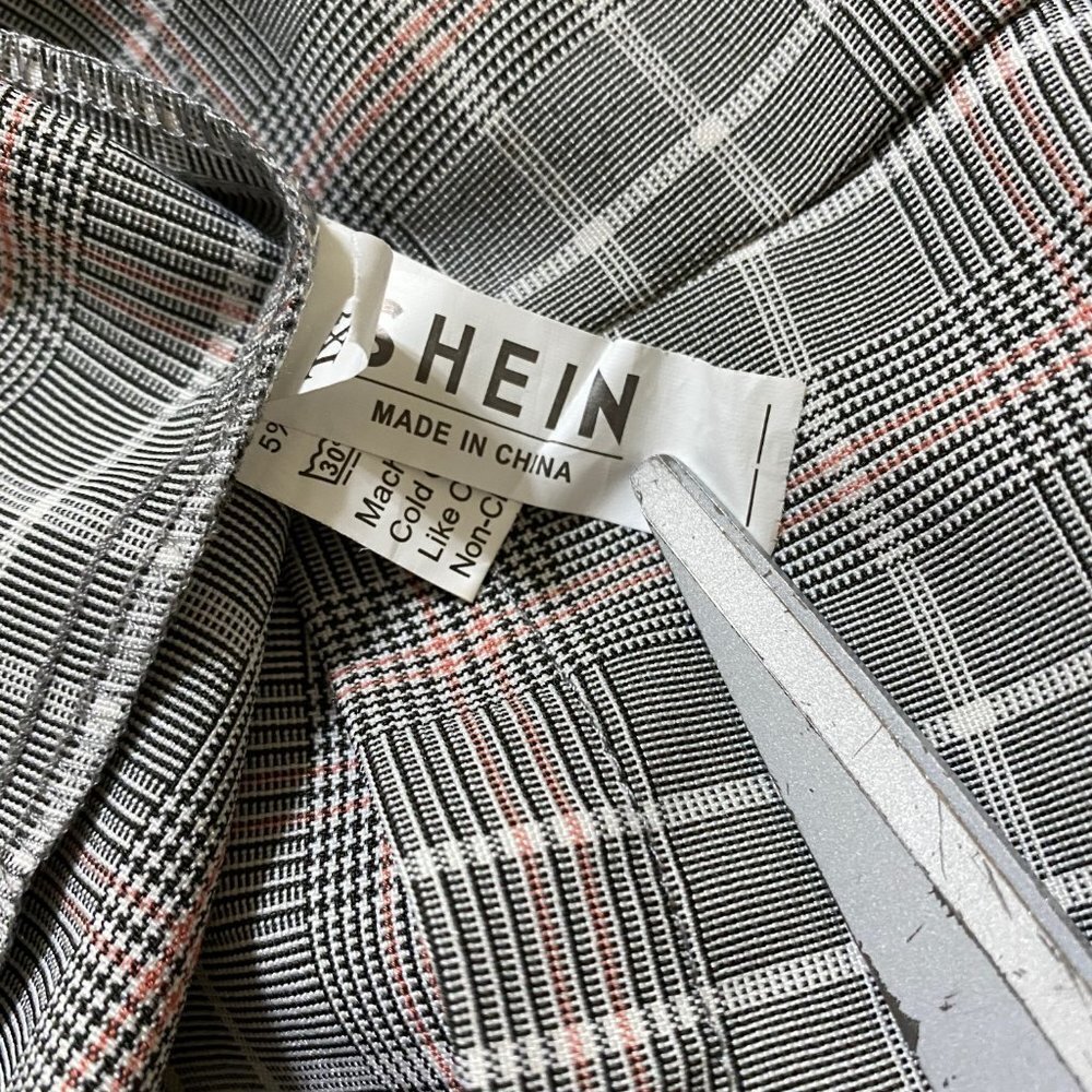 Shein Plaid, Belted Shorts and Cami Combo Size 2XL - Picture 3 of 8